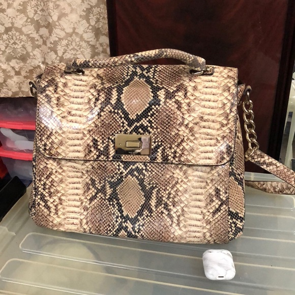 kate spade Handbags - Kate Spade Snake Print Leather Shoulder Bag